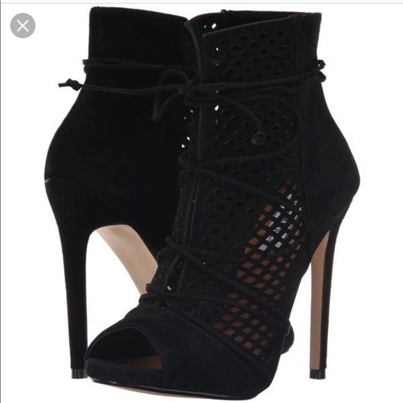 steve madden black suede heels